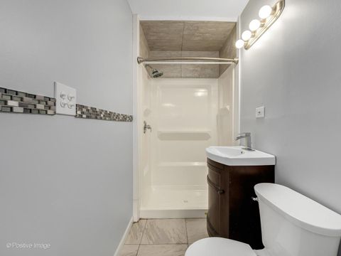 Tiny photo for 27 Hawthorne Lane, Streamwood, IL 60107 (MLS # 12563143)