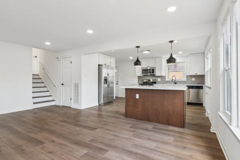 Tiny photo for 8630 S Michigan Avenue, Chicago, IL 60619 (MLS # 12605751)