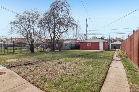 Tiny photo for 8630 S Michigan Avenue, Chicago, IL 60619 (MLS # 12605751)