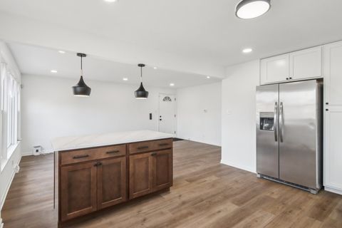 Tiny photo for 8630 S Michigan Avenue, Chicago, IL 60619 (MLS # 12605751)