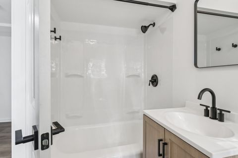 Tiny photo for 8630 S Michigan Avenue, Chicago, IL 60619 (MLS # 12605751)