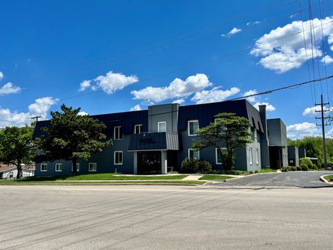 999 Main Street N Glen Ellyn IL 60137