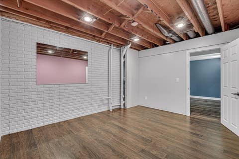 Tiny photo for 2520 Buckingham Avenue, Bettendorf, IA 52722 (MLS # 12700219)