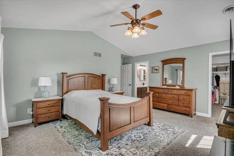 Tiny photo for 2520 Buckingham Avenue, Bettendorf, IA 52722 (MLS # 12700219)