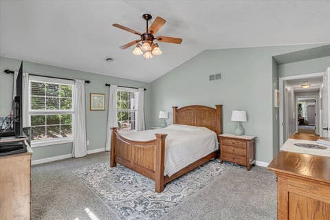 Tiny photo for 2520 Buckingham Avenue, Bettendorf, IA 52722 (MLS # 12700219)