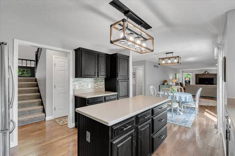 Tiny photo for 2520 Buckingham Avenue, Bettendorf, IA 52722 (MLS # 12700219)
