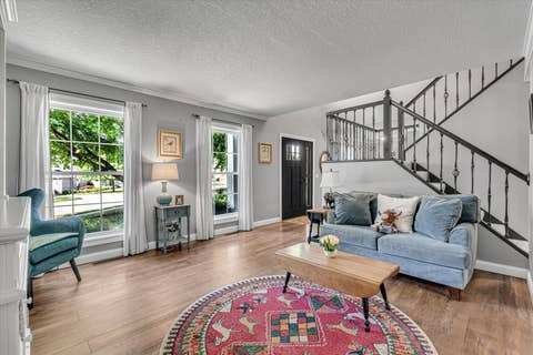 Tiny photo for 2520 Buckingham Avenue, Bettendorf, IA 52722 (MLS # 12700219)