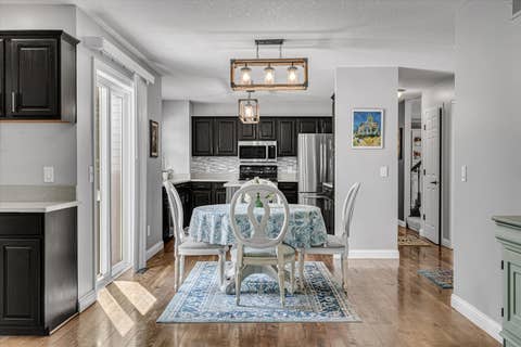 Tiny photo for 2520 Buckingham Avenue, Bettendorf, IA 52722 (MLS # 12700219)