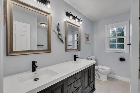 Tiny photo for 2520 Buckingham Avenue, Bettendorf, IA 52722 (MLS # 12700219)