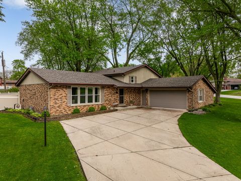 Tiny photo for 501 Hobby Avenue, Frankfort, IL 60423 (MLS # 12633177)