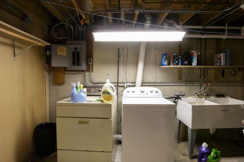 Tiny photo for 501 Hobby Avenue, Frankfort, IL 60423 (MLS # 12633177)