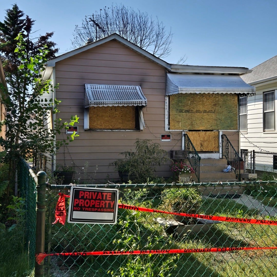 2738 N Rutherford Avenue