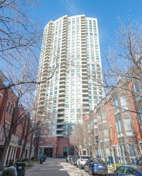 501 N CLINTON Street 1807 Chicago IL 60654