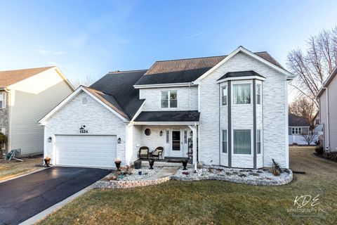 1524 Oswego Road Naperville IL 60540