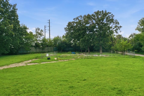 Tiny photo for 10155 5th Ave Cut Off Avenue, Countryside, IL 60525 (MLS # 12729643)