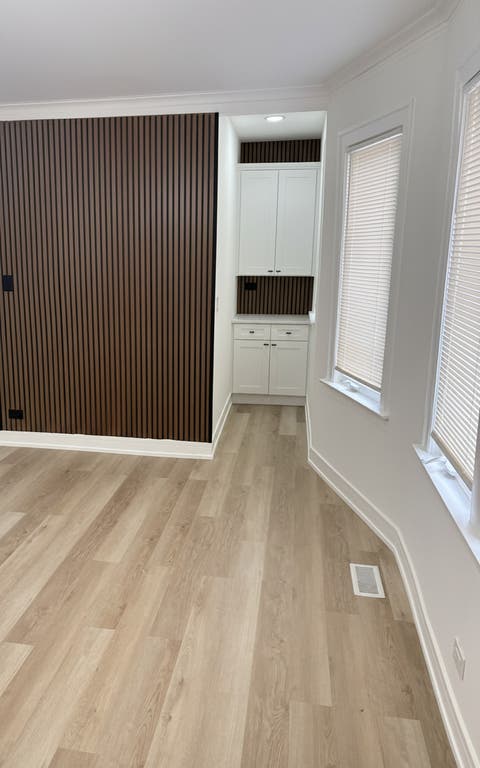 Tiny photo for 7606 S Paxton Avenue, Chicago, IL 60649 (MLS # 12676245)