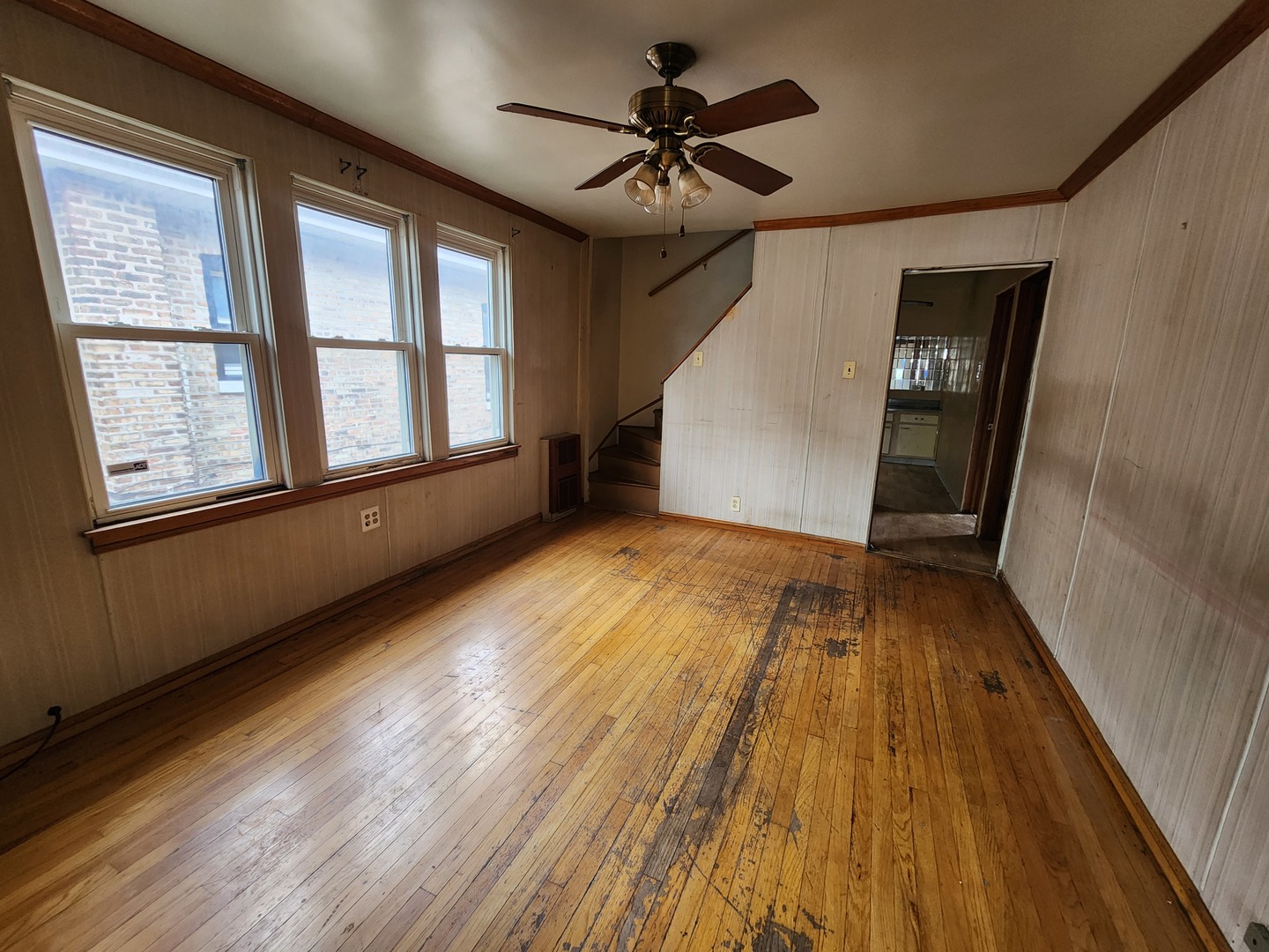 8716 S Laflin Street