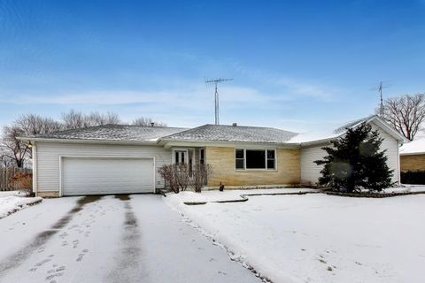 Photo of 6212 Main Street, Union, IL 60180 (MLS # 12561531)