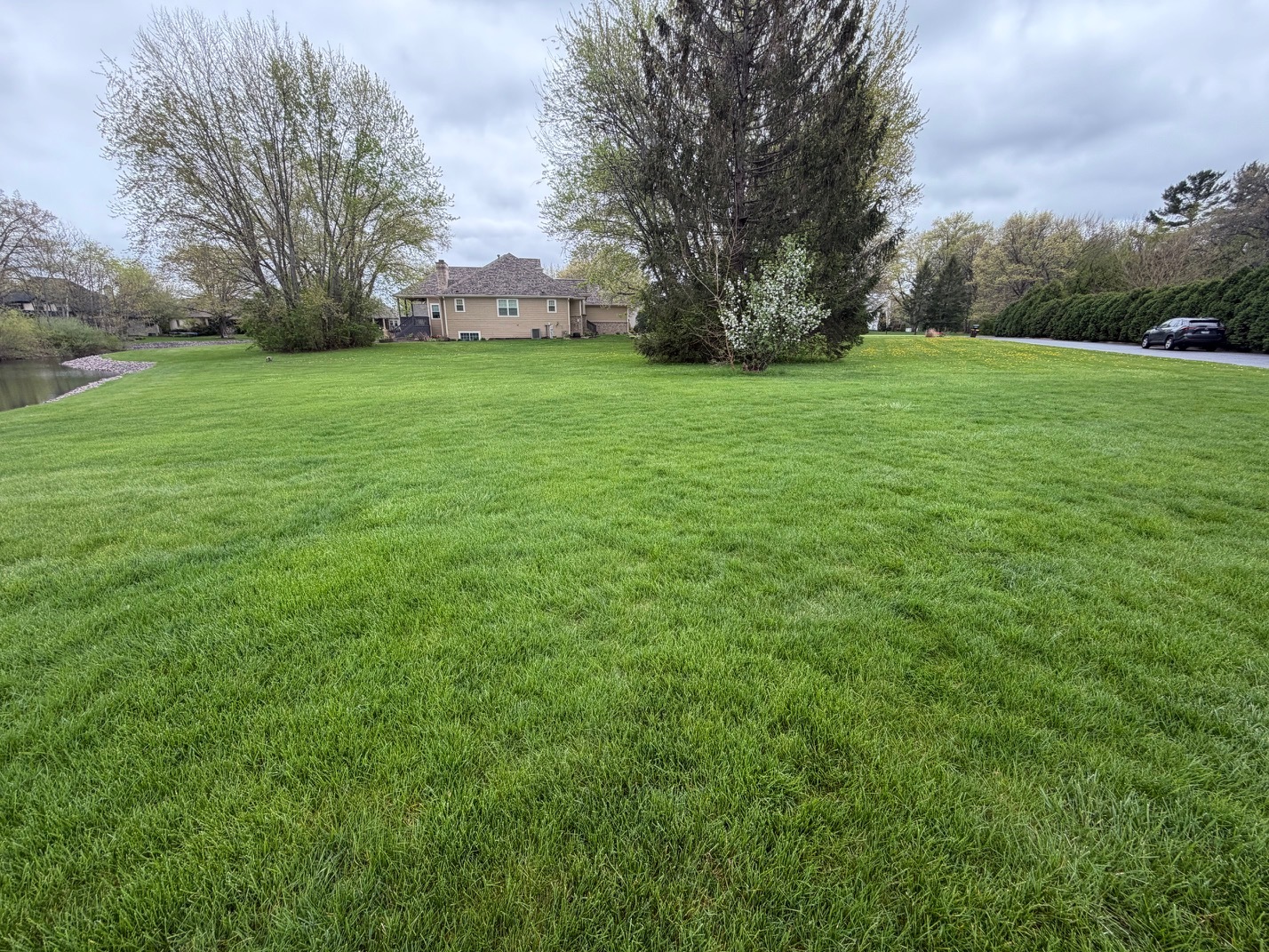 5351 Woodland Pond Lane