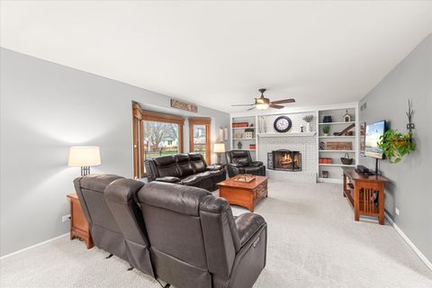 Tiny photo for 1211 Conan Doyle Road, Naperville, IL 60564 (MLS # 12557782)
