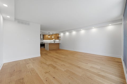 Tiny photo for 6007 N Sheridan Road #6H, Chicago, IL 60660 (MLS # 12764706)