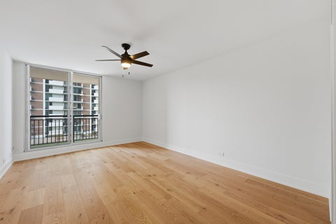 Tiny photo for 6007 N Sheridan Road #6H, Chicago, IL 60660 (MLS # 12764706)