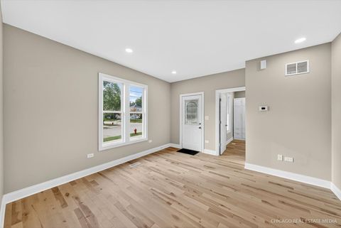 Tiny photo for 102 Center Street, Algonquin, IL 60102 (MLS # 12496802)