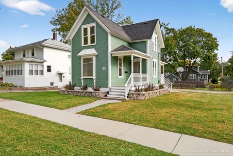 Tiny photo for 102 Center Street, Algonquin, IL 60102 (MLS # 12496802)