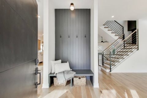 Tiny photo for 280 Blackhawk Road, Riverside, IL 60546 (MLS # 12571495)