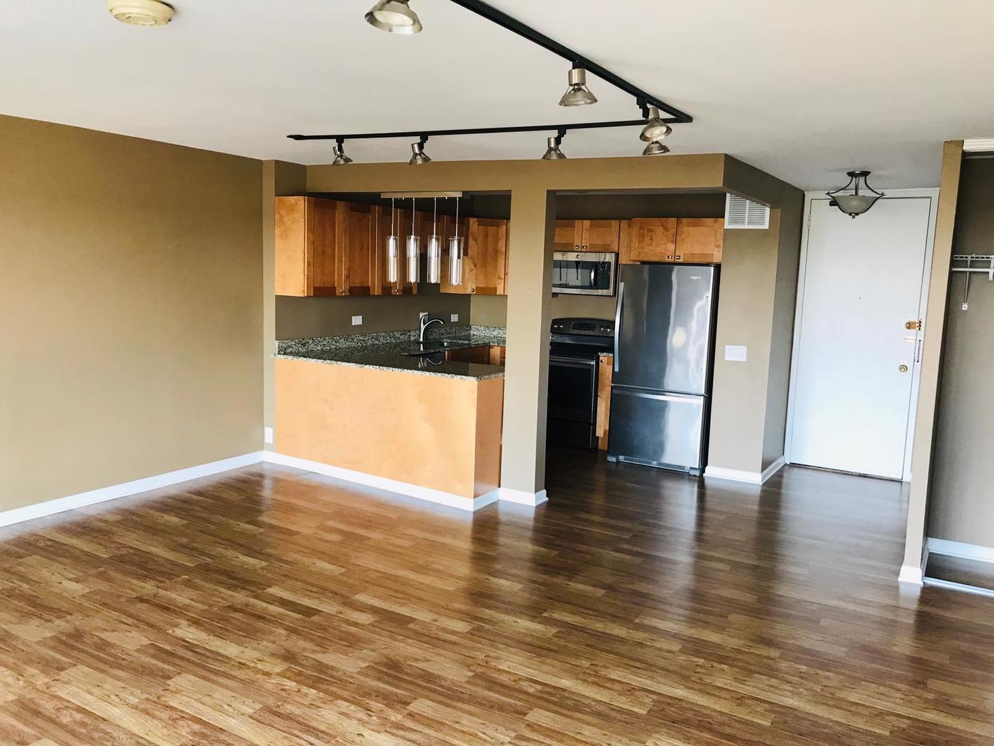 5445 N Sheridan Road 1111
