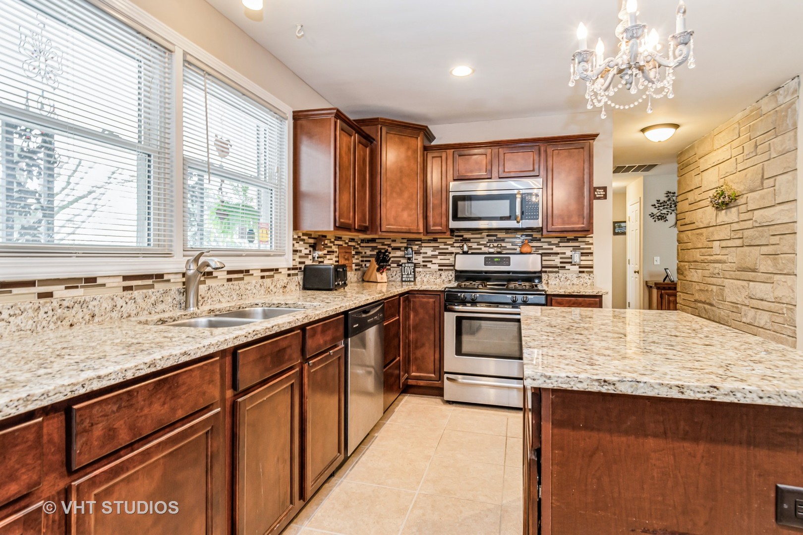 23 ORCHARD Avenue
