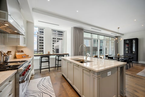 Tiny photo for 435 N Michigan Avenue #812, Chicago, IL 60611 (MLS # 12752294)
