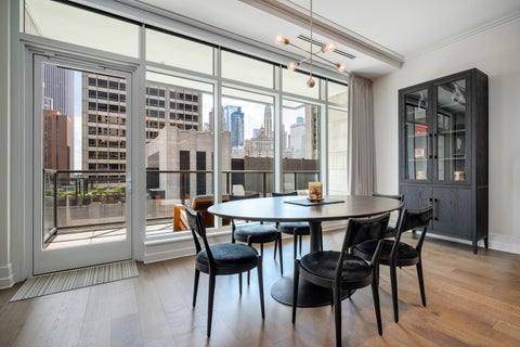 Tiny photo for 435 N Michigan Avenue #812, Chicago, IL 60611 (MLS # 12752294)
