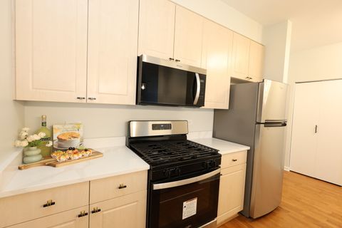 Tiny photo for 330 N Jefferson Street #602, Chicago, IL 60661 (MLS # 12437031)