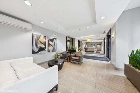 Tiny photo for 330 N Jefferson Street #602, Chicago, IL 60661 (MLS # 12437031)