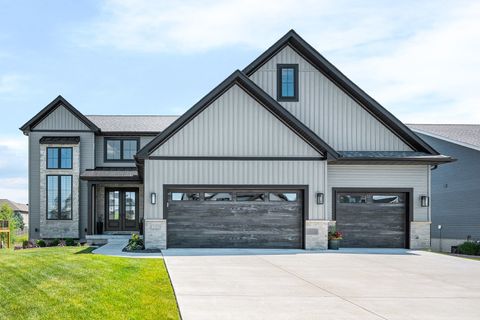 Photo of 5105 Finlen Lane, Bloomington, IL 61705 (MLS # 12672099)