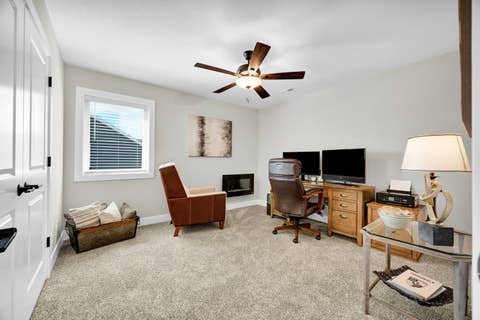Tiny photo for 5105 Finlen Lane, Bloomington, IL 61705 (MLS # 12672099)