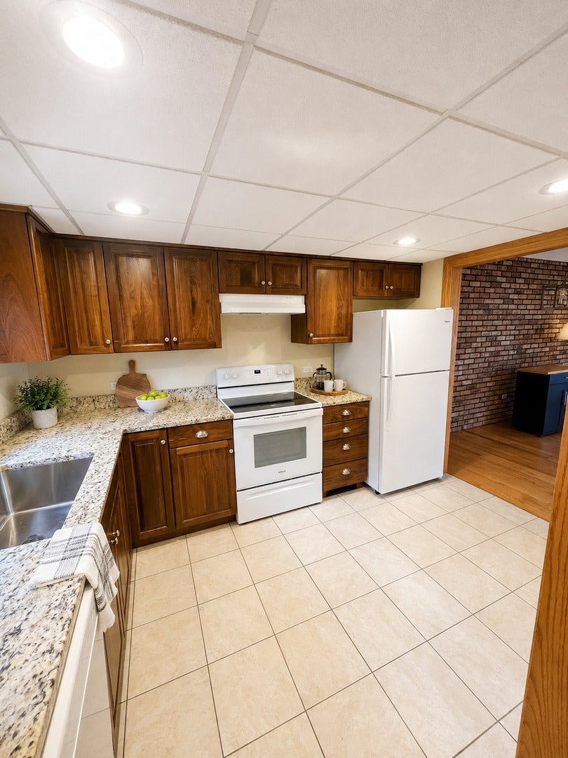 1988 Green Bay Road 1
