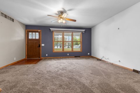 Tiny photo for 607 S 6th Street, Oregon, IL 61061 (MLS # 12620513)