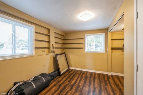 Tiny photo for 10725 Forestview Road, Countryside, IL 60525 (MLS # 12475633)