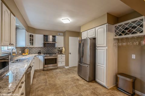 Tiny photo for 10725 Forestview Road, Countryside, IL 60525 (MLS # 12475633)