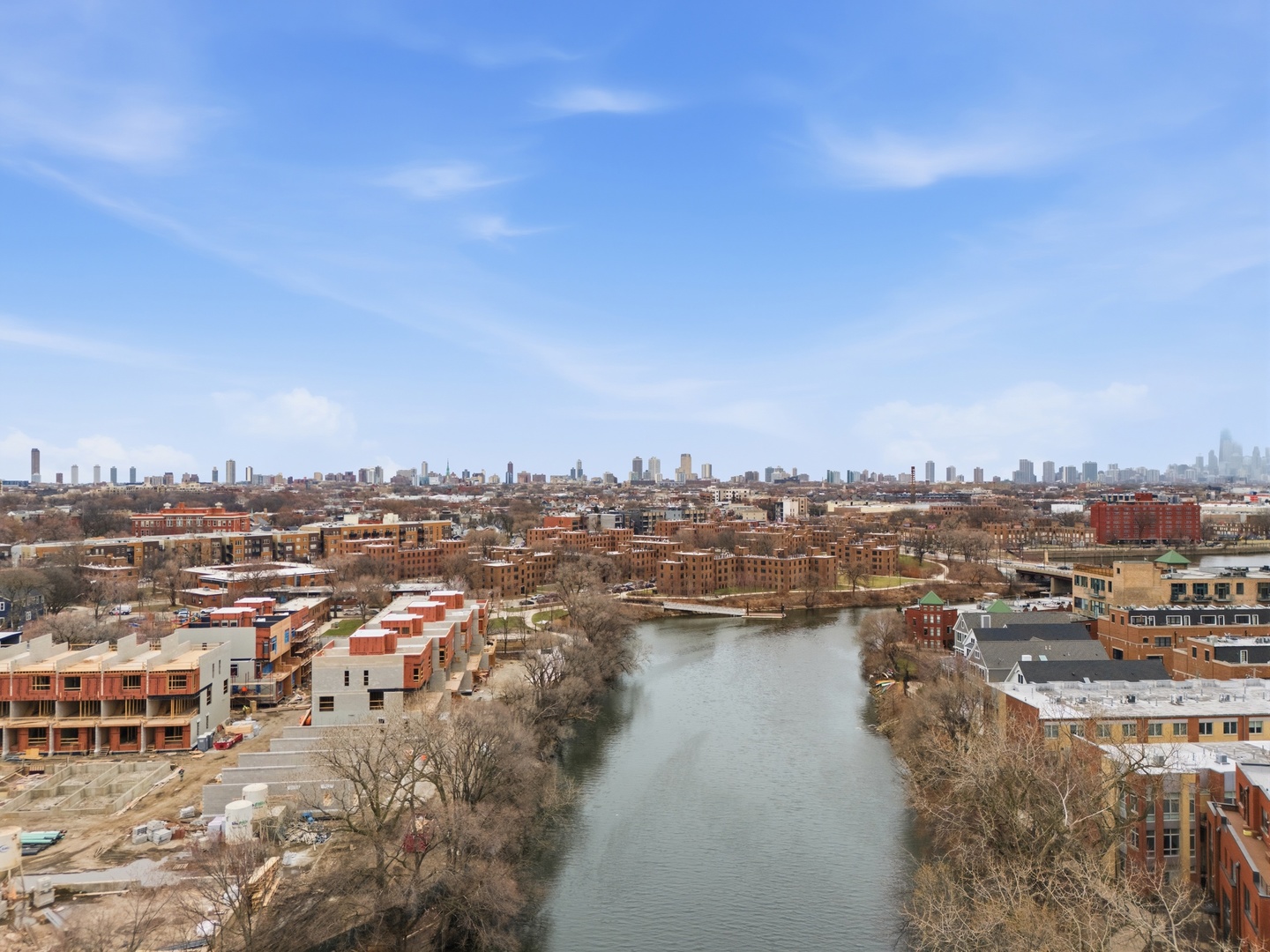 2307 W Wolfram Street 312