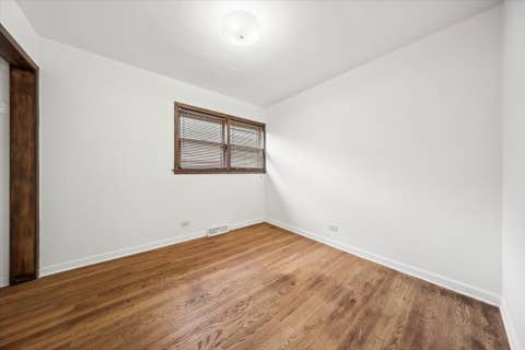 Tiny photo for 4840 W Gunnison Street, Chicago, IL 60630 (MLS # 12715350)
