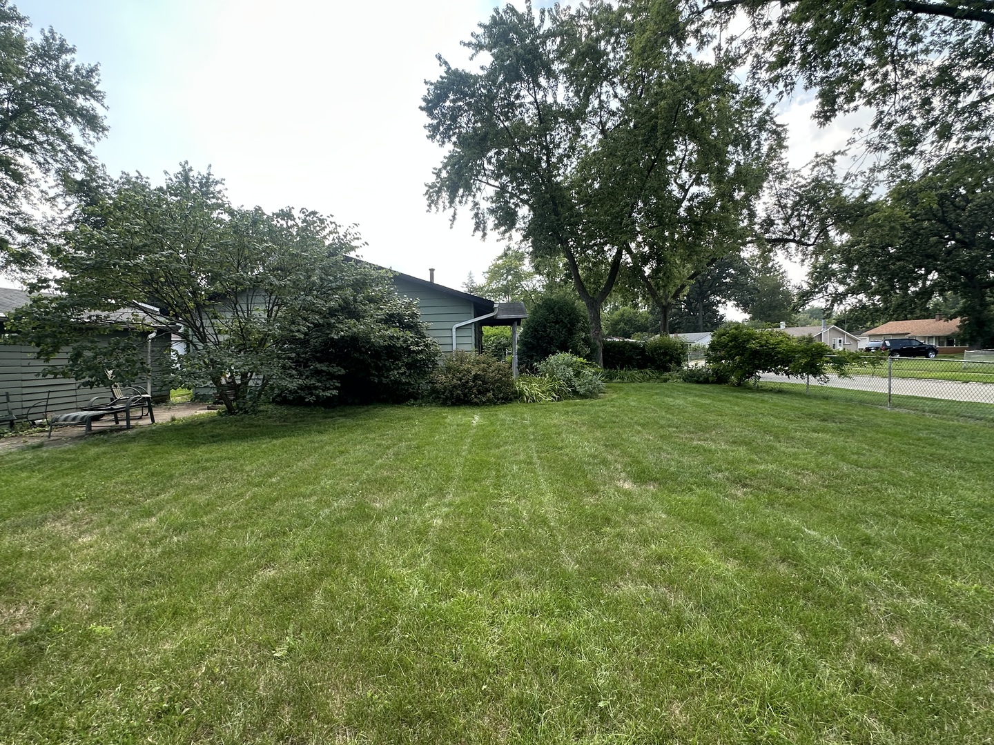 1009 Mccameron Avenue