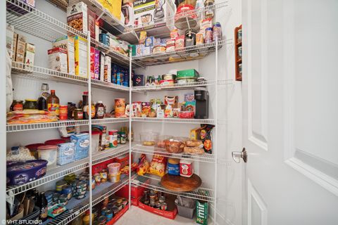 Tiny photo for 7 Preston Court, Lincolnshire, IL 60069 (MLS # 12561208)