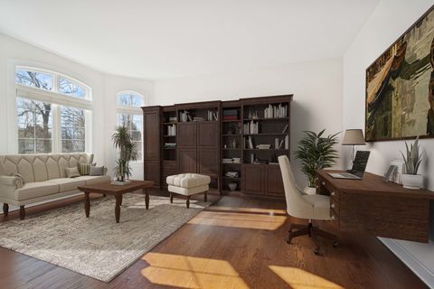 Tiny photo for 7 Preston Court, Lincolnshire, IL 60069 (MLS # 12561208)