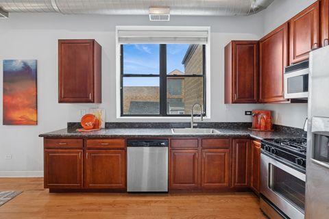 Tiny photo for 1560 W Wabansia Avenue #3F, Chicago, IL 60642 (MLS # 12559835)