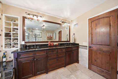 Tiny photo for 25990 N Oak Hills Road, Lake Barrington, IL 60010 (MLS # 12693138)