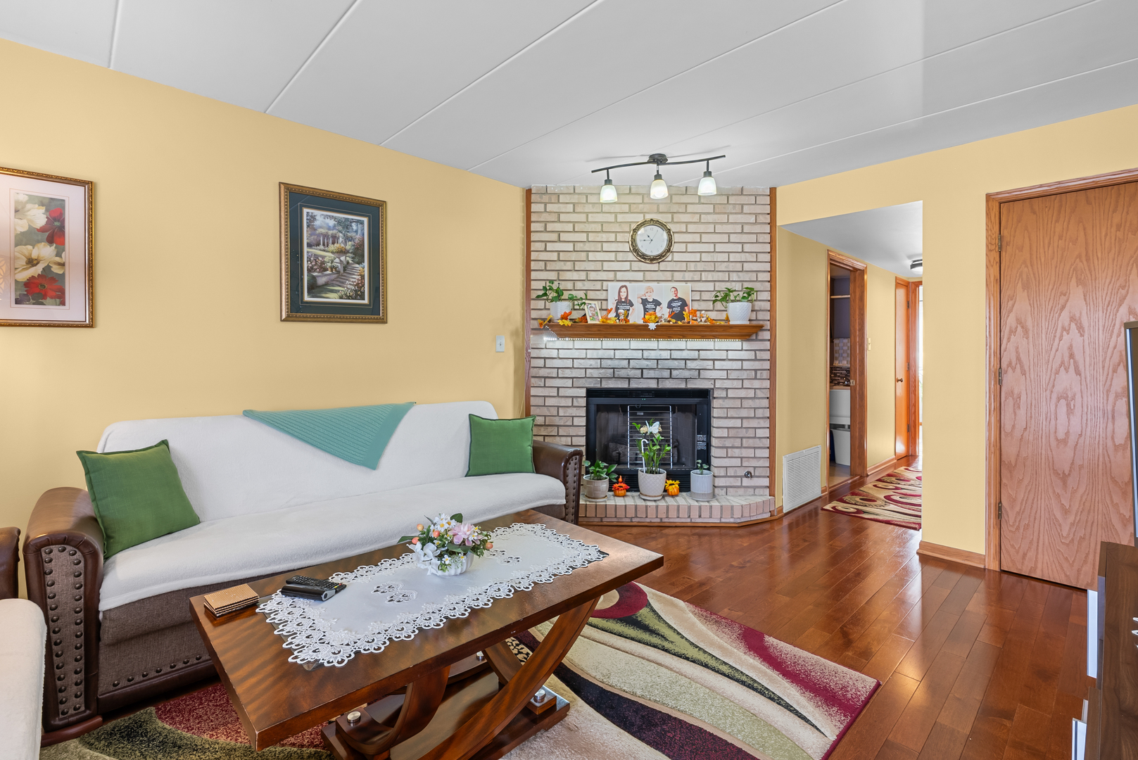 6331 W 63rd Street 2A