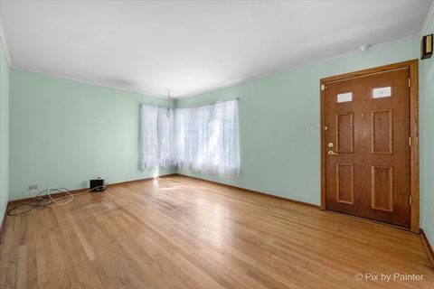 Tiny photo for 916 N Roberta Avenue, Melrose Park, IL 60164 (MLS # 12579364)